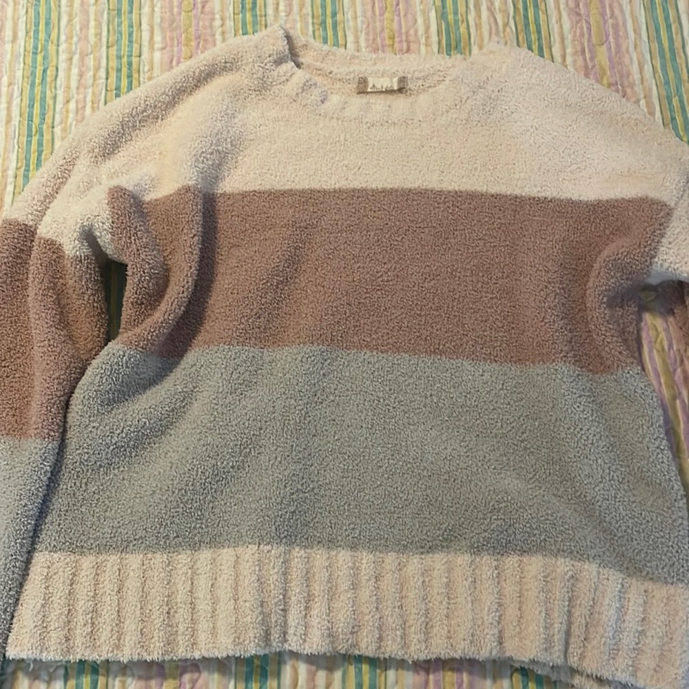 altard state sweater